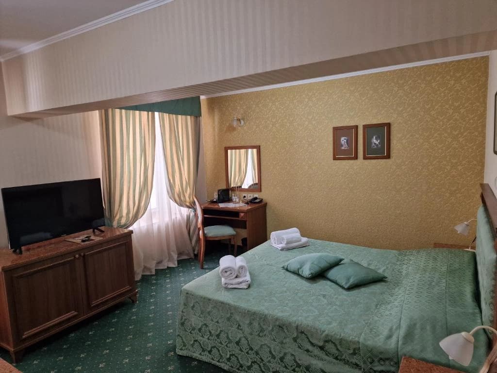 Двойна Делукс Спалня