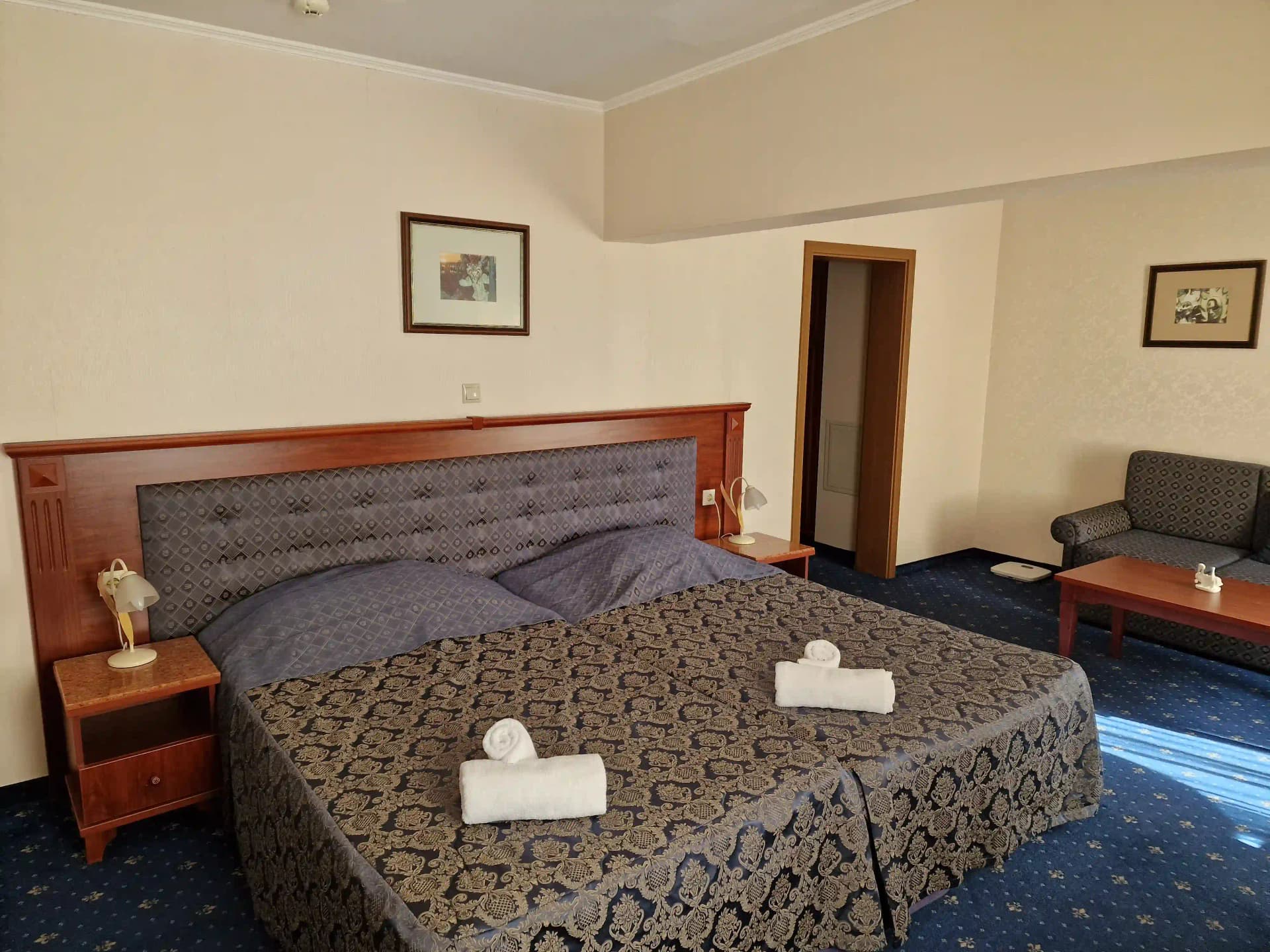 Двойна Делукс - две легла