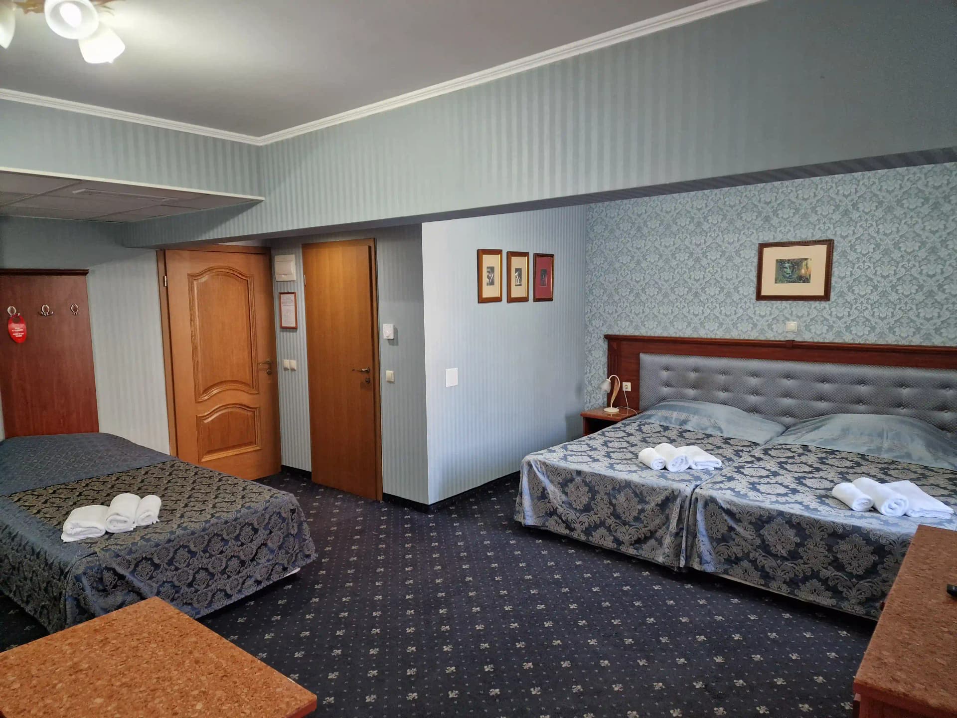 Тройна стая